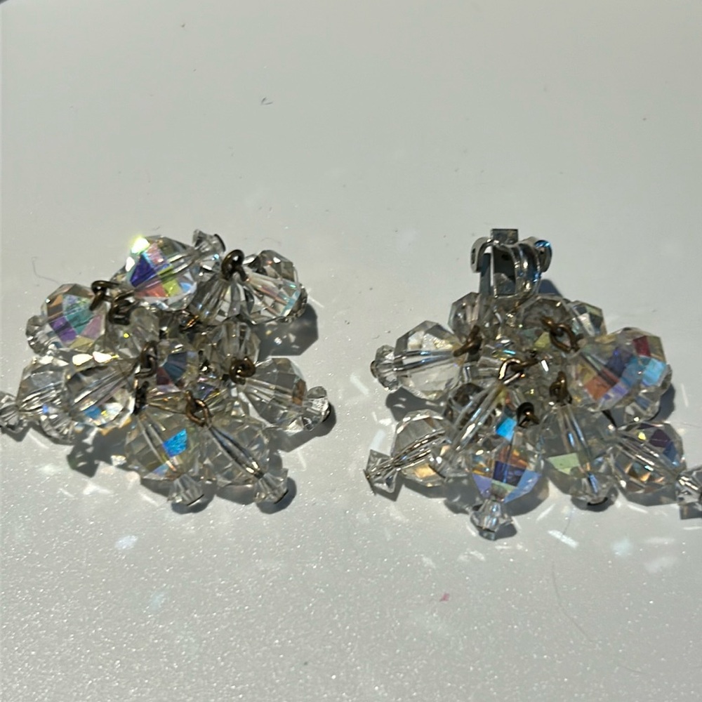 #34  Silverton Vintage Crystal Drop Earring Clip On Brent Laguna